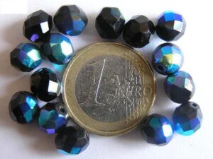 0010416 Zwart facet geslepen met AB. 8 mm.-0