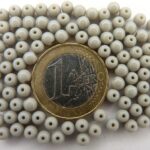 04-R-43010 Opaque Grey round 4 mm. 100 Pc.-0