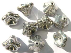 0020091 Full Silver kelkvormige bloem. 13 x 11 mm. 9 stuks-3221