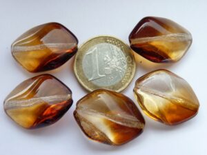 0030000A prachtig bruin verlopende kleur groot. 5 stuks-0
