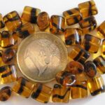 0030001 Bruin met zwart kussenvormig-0