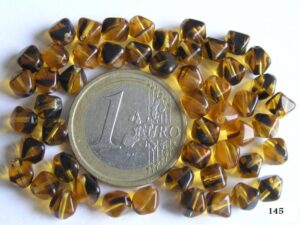 0030002 Bruin met zwart dubbele piramide-0