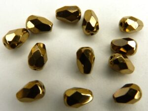 0030238 Peervormig facet, Golden Bronze 7 x 5 mm.-0