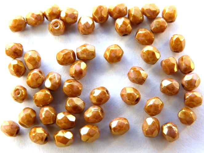 0030270 Opaque White Rose Gold /Topaz facet 3 mm. 50 Pc.-0 0030270 Opaque White Rose Gold /Topaz facet 3 mm. 50 Pc.-0