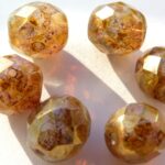 0030300 White Opal Golden Green Terracotta facet 10 mm. 6 Pc.-0