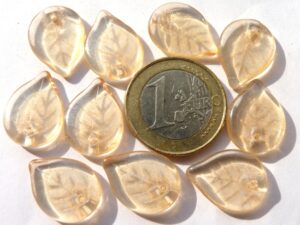 0040011 Crystal met champagne luster bladvormig.-0