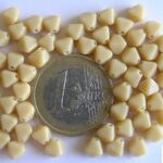 0040025 Beige dubbele piramide-0