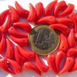 0050063 Opaque Red Tooth Beads 35 Pc.-0