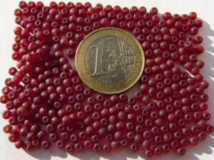 0050078 Mat Dark Siam Ruby 3 mm. 200 stuks-0