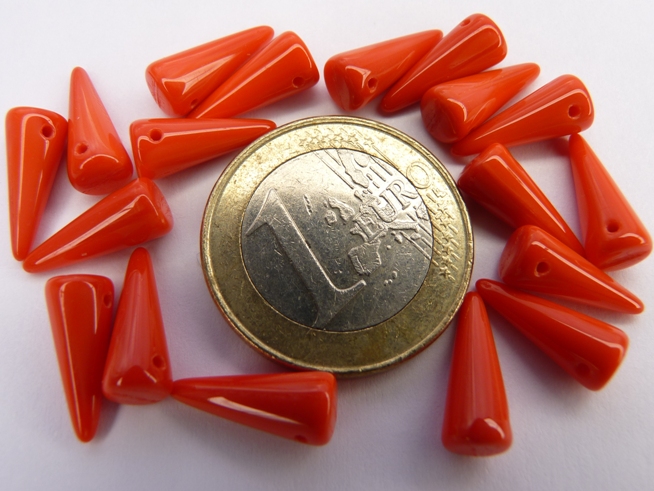 0050070 Spike Beads Opaque Red 5 x 13 mm. 18 stuks-0 0050070 Spike Beads Opaque Red 5 x 13 mm. 18 stuks-0