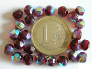 0050221 Garnet ( Donkerrood) facet mt AB 6 mm.-0