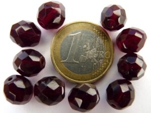 0050229 Garnet facet, 10 mm.-0