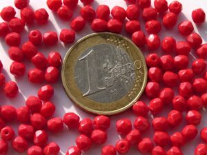 FP1-04-93200 Opaque Red Czech Glass Facet Firepolish 4mm