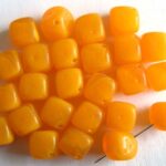 0060017 Geelachtig oranje (eigeel)-0