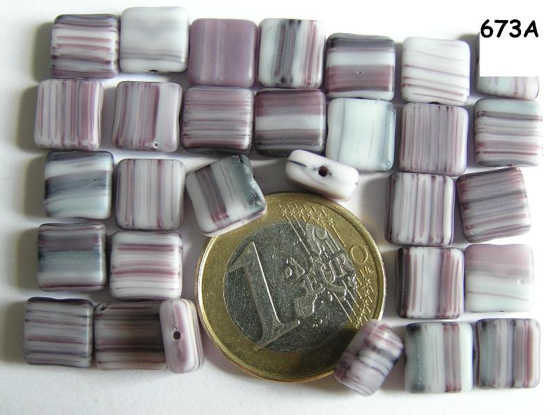 0080252 Lichter paars violet vierkantje-0 0080252 Lichter paars violet vierkantje-0