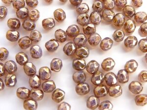 0080520 White Opal Lila Gold Luster facet 4 mm. 40 Pc.-0