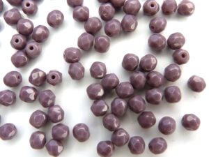 0080617 Opaque Amethyst facet 4 mm. 40 Pc.-0