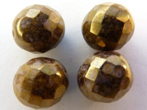 0080626 White Alabaster Senegal Violet Luster facet 14 mm. 3 Pc.