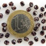 0080647 Jet met licht paars gemengd facet 4 mm.-0
