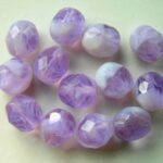 0080658 Paars met opal lila gemeleerd facet 8 mm.-0