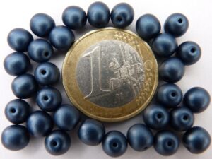 0090071 Metallic Suede Dark Blue round 6 mm. 30 Pc.-0