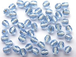 0090136 Silver lined Light Sapphire facet, 4 mm. 50 stuks-0