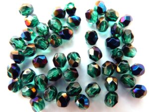 0100368 Emerald met Blue Iris facet 4 mm.-0