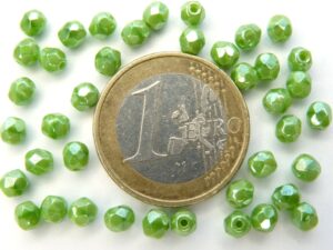 0100497 Green Silk Hematite facet 4 mm. 40 stuks-0