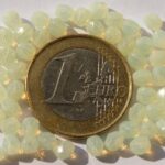 0130107 Milky Jonquil facet 4mm. 40 Pc.-0