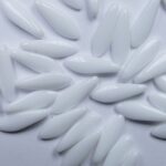 0140024 dagger beads 16×5 mm Opaque White color 03000