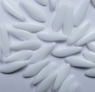 0140024 dagger beads 16x5 mm Opaque White color 03000