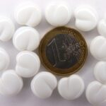 0140057 Witte Platte appel 12 x 11 x 6 mm. 14 st.-0