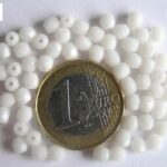 0140203 Opaque White facet 4 mm.-0