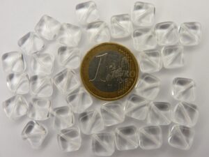 0150006 Crystal vierkant, gaatje diagonaal.-0
