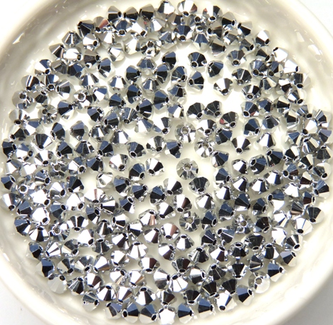 03-MC-00010-27000 Crystal Full Labrador. 50 Pc.-10945