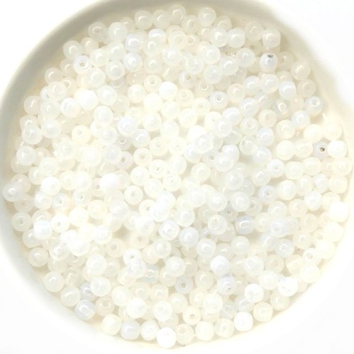 03-R-01000 White Opal Round 3 mm.-14929