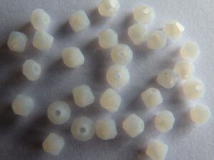 03-MC-01000 Bicone White Opal 3 mm. 50 Pc.-1035