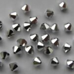 04-MC-00010-27000 Bicone, Silver ( Full labrador) 4 mm. 50 stuks-0