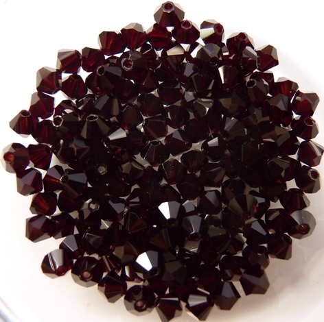 04-MC-90110 Bicone Garnet 50 stuks.-10583