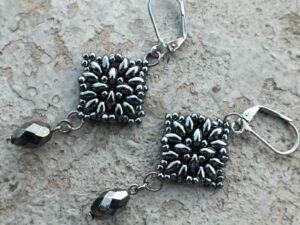 SD-23980-14400 Jet Hematite 10 gram-5122