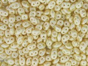 SD-02010-25039 Pastel Pearl Cream Matubo SuperDuo