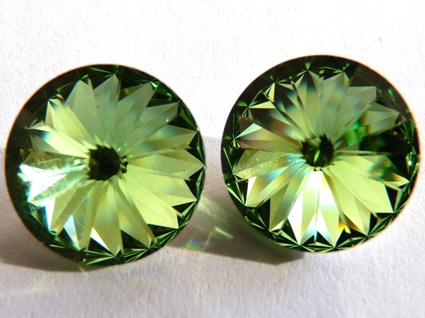 14 mm. 214 Peridot 1122 Swarovski Rivoli-2847