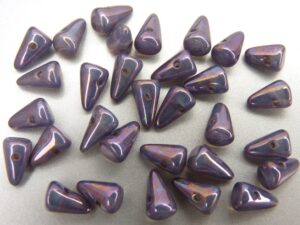 SP-5x8-01000-15781 White Opal met Purple Iris Luster. 20 stuks-0