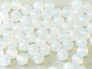 06-R-01000 White Opal round 6 mm. 50 Pc.-0