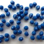 0090142 Opaque Blue facet 4 mm. 50 Pc.-0