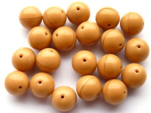 0040002 Opaque Beige round pressed glassbeads 15 Pc.-0