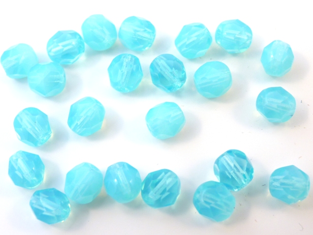 0090342 Milky Aquamarine facet 6 mm. 25 Pc.-0