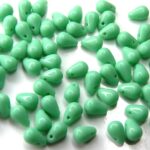 0100004 Opaque Green Turquoise Czech Drops Glass Beads. 40 Pc.-0
