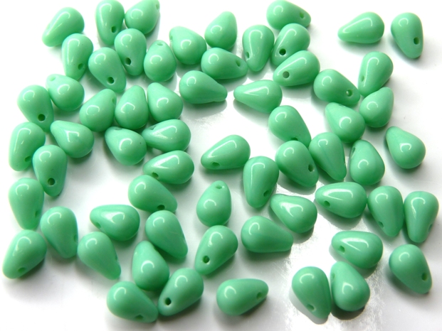 0100004 Opaque Green Turquoise Czech Drops Glass Beads. 40 Pc.-0