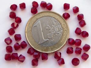 04-MC-90100 Bicone Burgundy Red 50 Pc.-5140